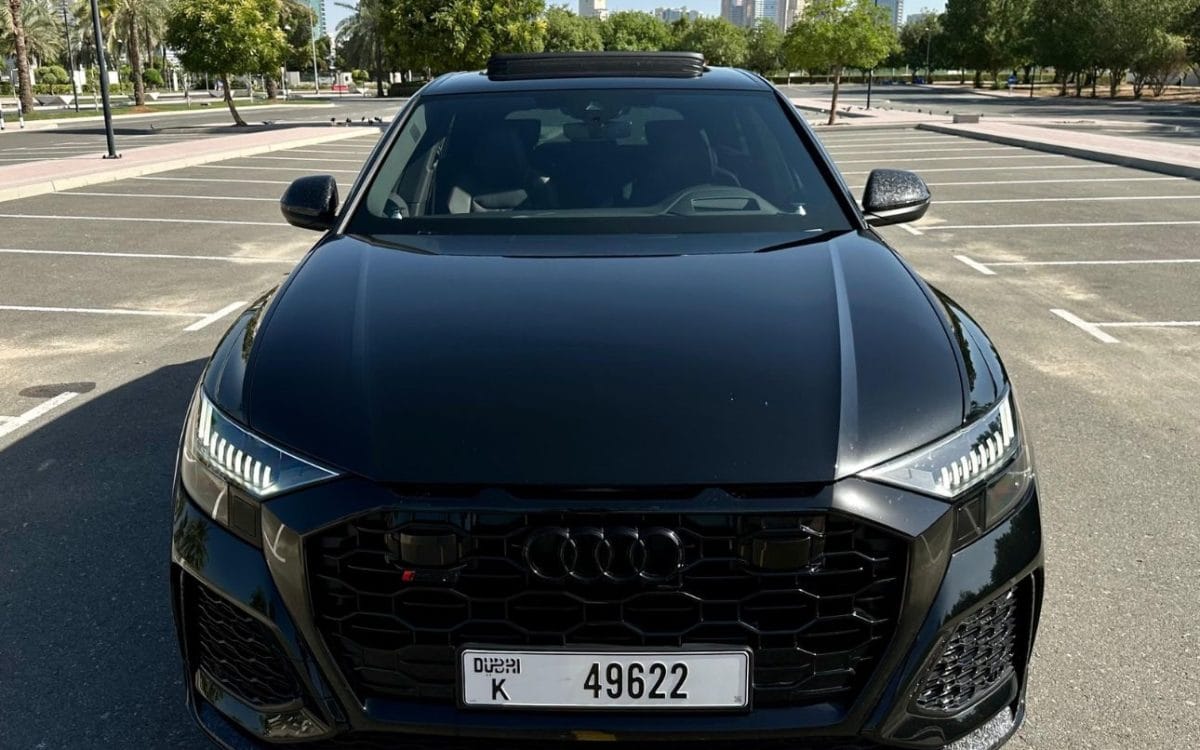 Audi RSQ8