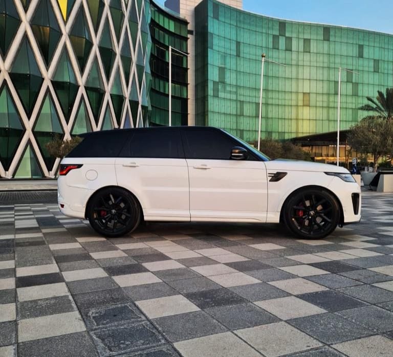 Range Rover SVR